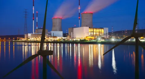 LUT-yliopisto, ydinvoima versus uusituvuva energia