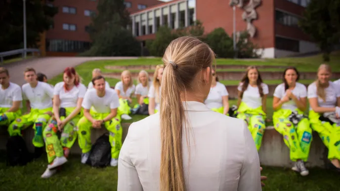 Kauppatieteiden opiskelijoita