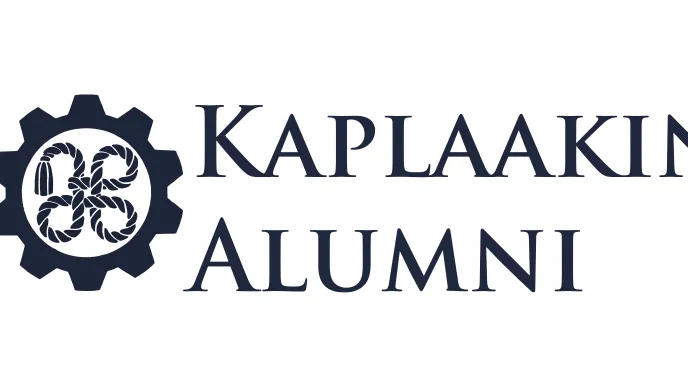 Kaplaakin Alumni ry:n logo