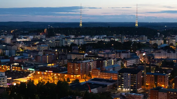 LUT-yliopisto ja Lahden kaupunki kirittävät toisiaan kasvuun Lahdessa. Into näkyy ennakkoluulottomina avauksina, aktiivisena yritysyhteistyönä ja tulevaisuutena, jossa mahdollisuudet ovat lähes rajattomat.