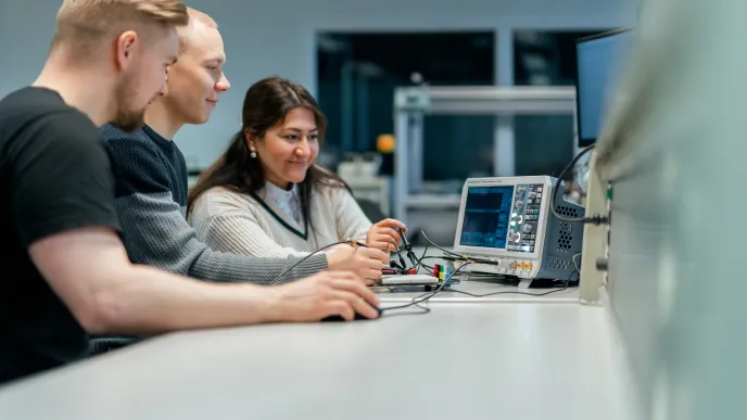 LUT sähkötekniikan opiskelijoita