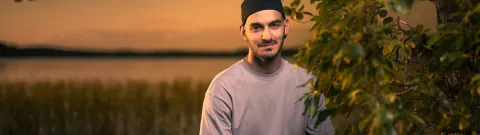 LUT Brand Image Lake 22.