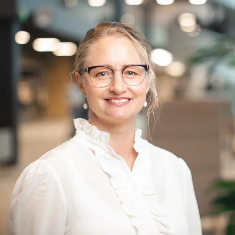 Eeva-Lotta Apajalahti
