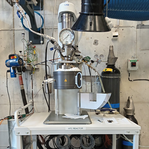 Hydrothermal test rig
